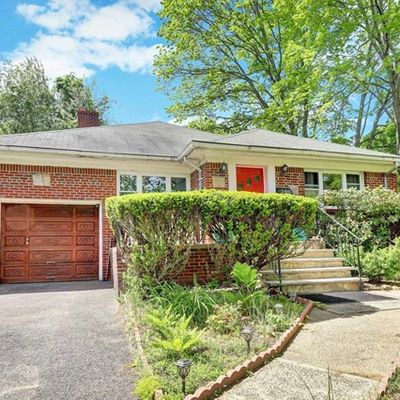 280 Knickerbocker Rd, Closter, NJ 07624