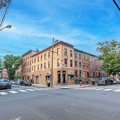 288 6th Street, Jersey City, NJ 07302