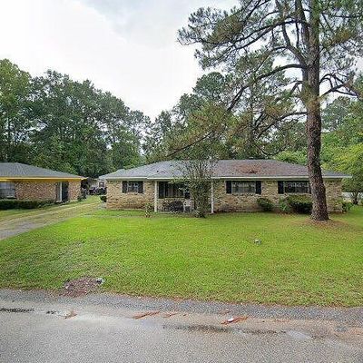 2902 Truett Ave, Mobile, AL 36612