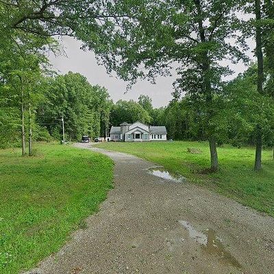 3900 Carson Salt Springs Rd, Newton Falls, OH 44444