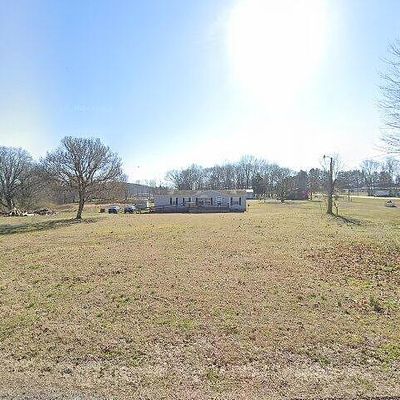 4 Young Branch Rd, Dixon Springs, TN 37057