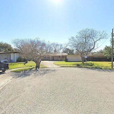 4046 San Fernando Pl, Corpus Christi, TX 78411