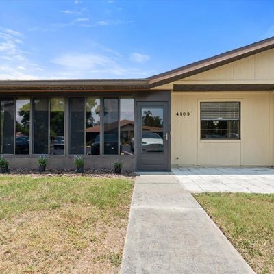 4109 66 Th Street Cir W, Bradenton, FL 34209