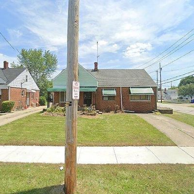 4137 E 187 Th St, Cleveland, OH 44122