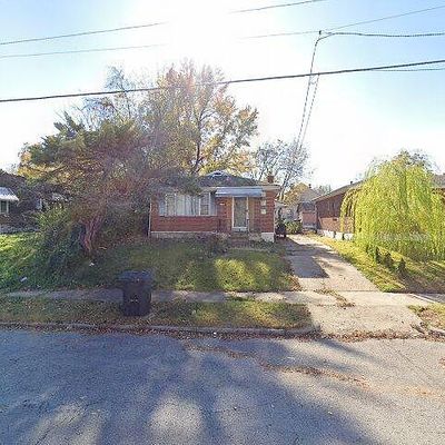 4164 Bingham Ave, Saint Louis, MO 63116