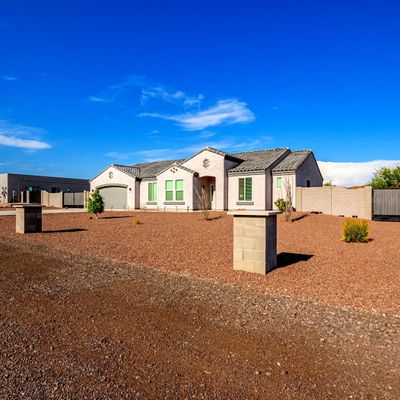 42711 N 6 Th Ave, New River, AZ 85087