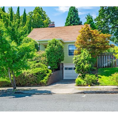 4315 Sw View Point Ter, Portland, OR 97239