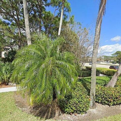 4986 Bonsai Cir #202, Palm Beach Gardens, FL 33418