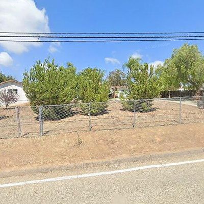 504 Burma Rd, Fallbrook, CA 92028