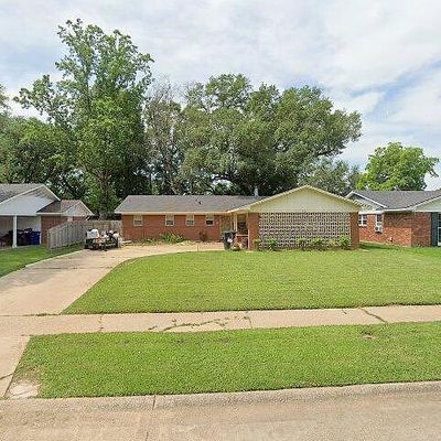 521 Yolanda Ln, Shreveport, LA 71105