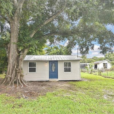 454 Ellis St, North Fort Myers, FL 33903