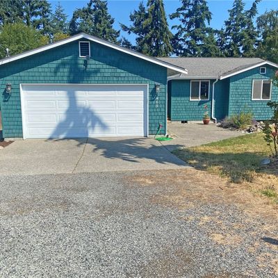 463 Harold Pl, Camano Island, WA 98282