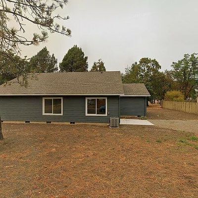 47695 Bain St, Oakridge, OR 97463