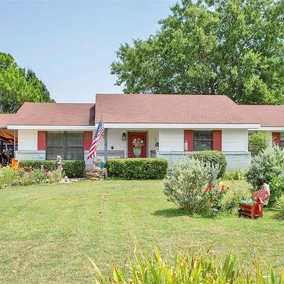 615 Rose Cir, Gordonville, TX 76245