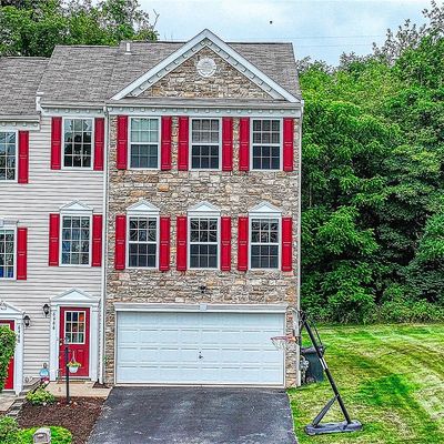 6466 Lindsey Ln, Export, PA 15632