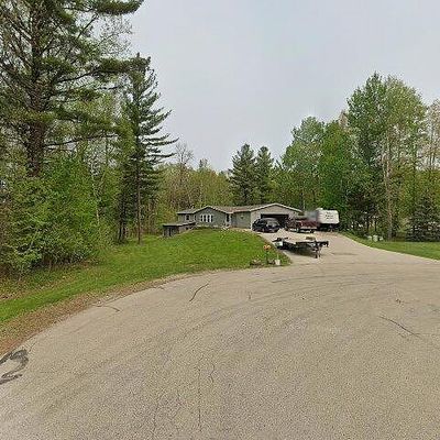 5666 Dorn Ln, Little Suamico, WI 54141