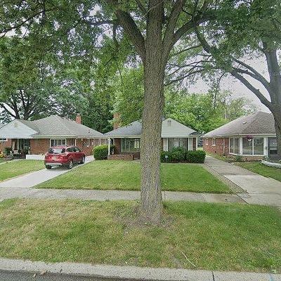 5677 Hubbell St, Dearborn Heights, MI 48127