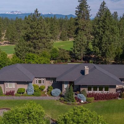 60267 Evening Star Ln, Bend, OR 97702