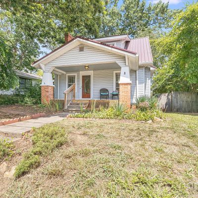 8 Trotter Pl, Asheville, NC 28806