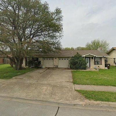 808 Country Aire Dr #B, Round Rock, TX 78664