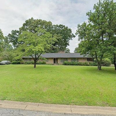 812 Skyline Cir, Bessemer, AL 35020