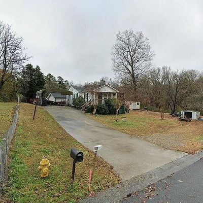 847 Hope St, Belmont, NC 28012