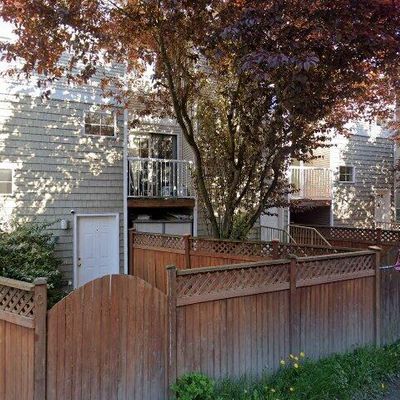 8523 Midvale Ave N #A, Seattle, WA 98103