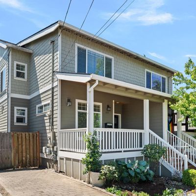 8718 Ne Flanders St, Portland, OR 97220