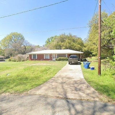 737 N Cypress St, Vivian, LA 71082