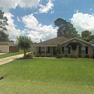 1107 W Camellia Dr, Thibodaux, LA 70301