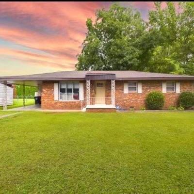 111 Blake Ave, Muscle Shoals, AL 35661