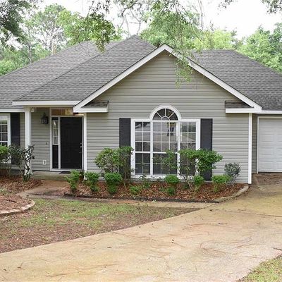 102 Ivy Cir, Daphne, AL 36526