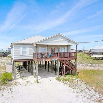 107 President Jefferson Ct, Dauphin Island, AL 36528