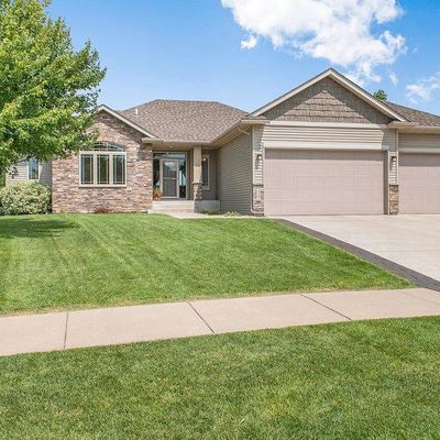 1347 Oakwood Ln, Hanover, MN 55341