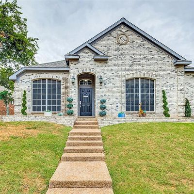 1244 Christopher Ln, Lewisville, TX 75077