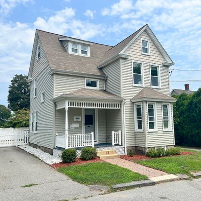 13 Avery Ct, New London, CT 06320