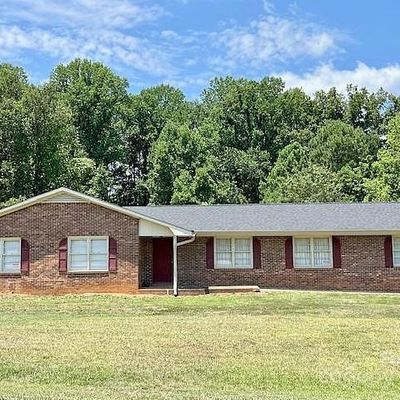 131 Brookshire Dr, Gaffney, SC 29341