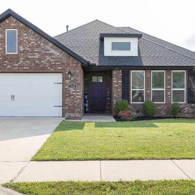 1736 Woodhause Cir, Pea Ridge, AR 72751