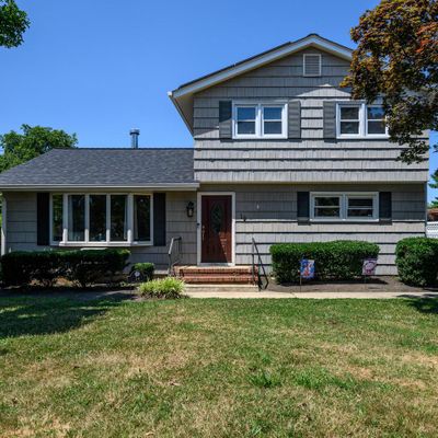 19 Ratigan Ave, Bordentown, NJ 08505