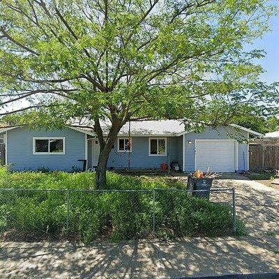 1900 Georgina Dr, Olivehurst, CA 95961