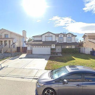 1904 Coral Ct, Palmdale, CA 93550