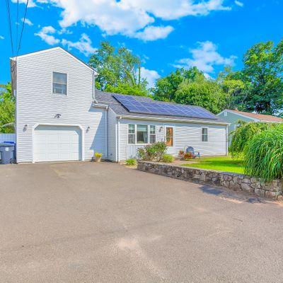 16 Cadwell Pl, Branford, CT 06405