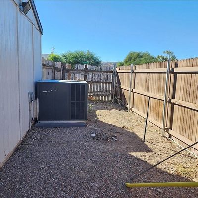 1947 Merced Dr, Bullhead City, AZ 86442