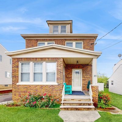 20 Carlton St, Edison, NJ 08837