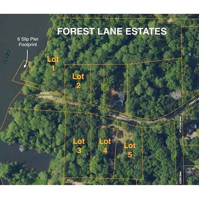 2066 Forest Ln, Mobile, AL 36605