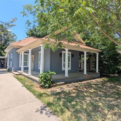 207 N Brazos St, Weatherford, TX 76086