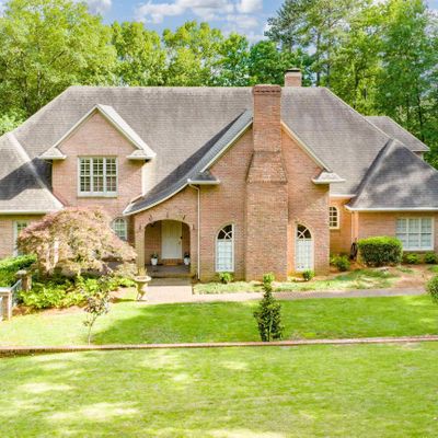 2683 Watkins Glen Dr, Vestavia Hills, AL 35216