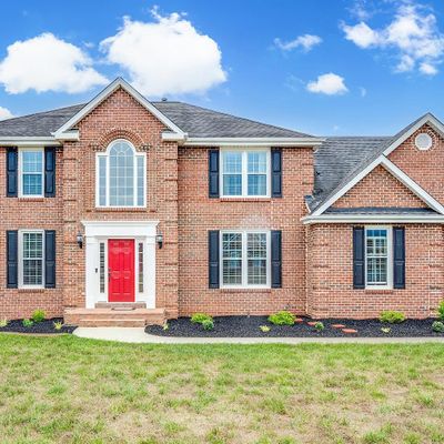 2724 Fountain Ln, Vinton, VA 24179