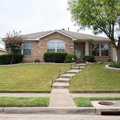 2913 Monticello Ln, Lancaster, TX 75134