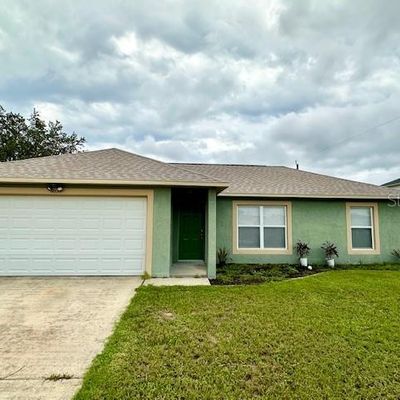 2933 Monarch Ave, Deltona, FL 32738